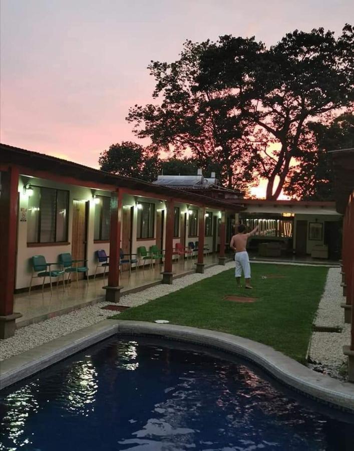 Hotel La Siesta Liberia Dış mekan fotoğraf