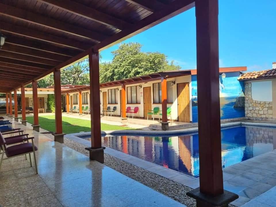 Hotel La Siesta Liberia Dış mekan fotoğraf