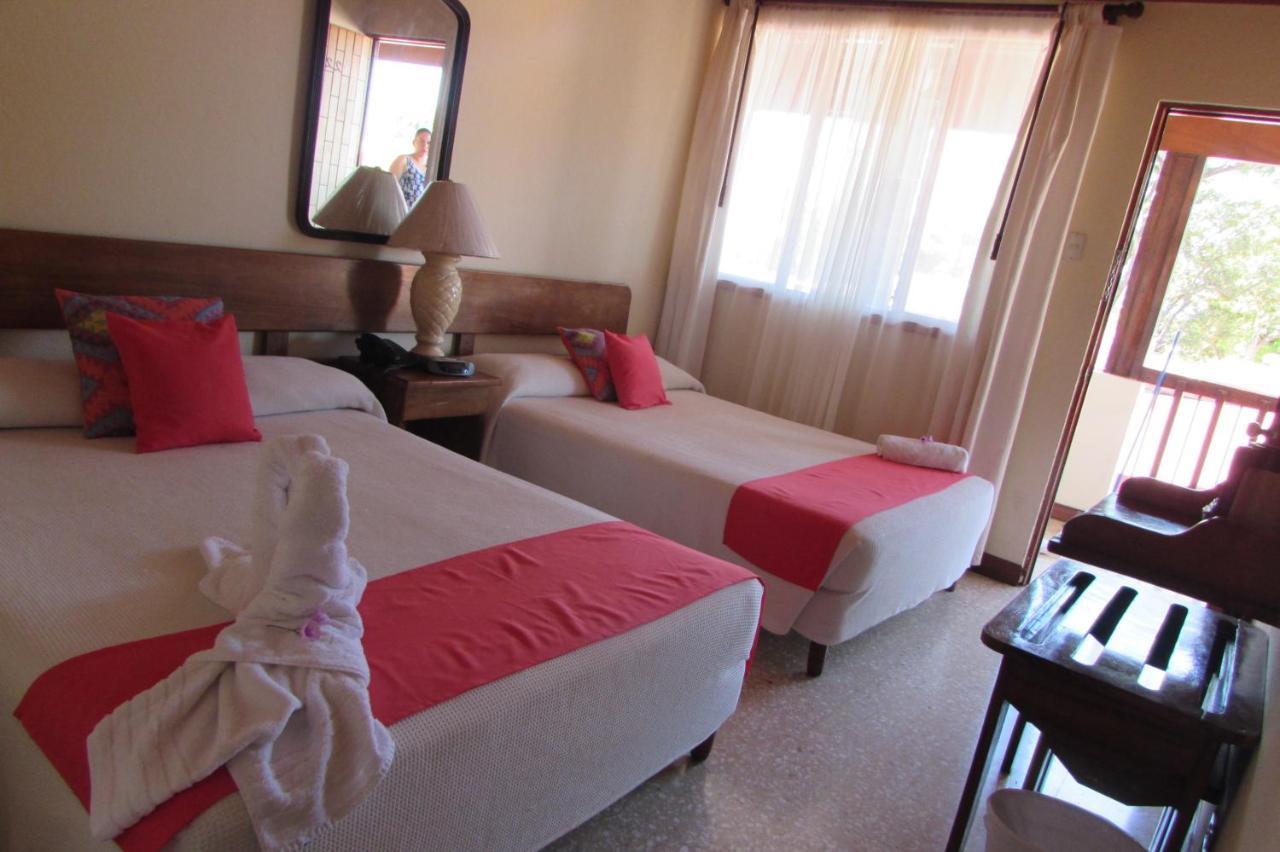 Hotel La Siesta Liberia Dış mekan fotoğraf